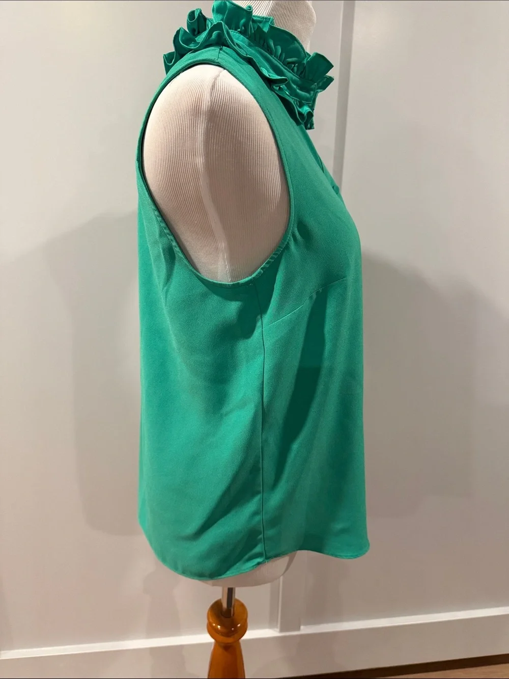 J crew Ruffled Collar Sleeveless Camisole in green